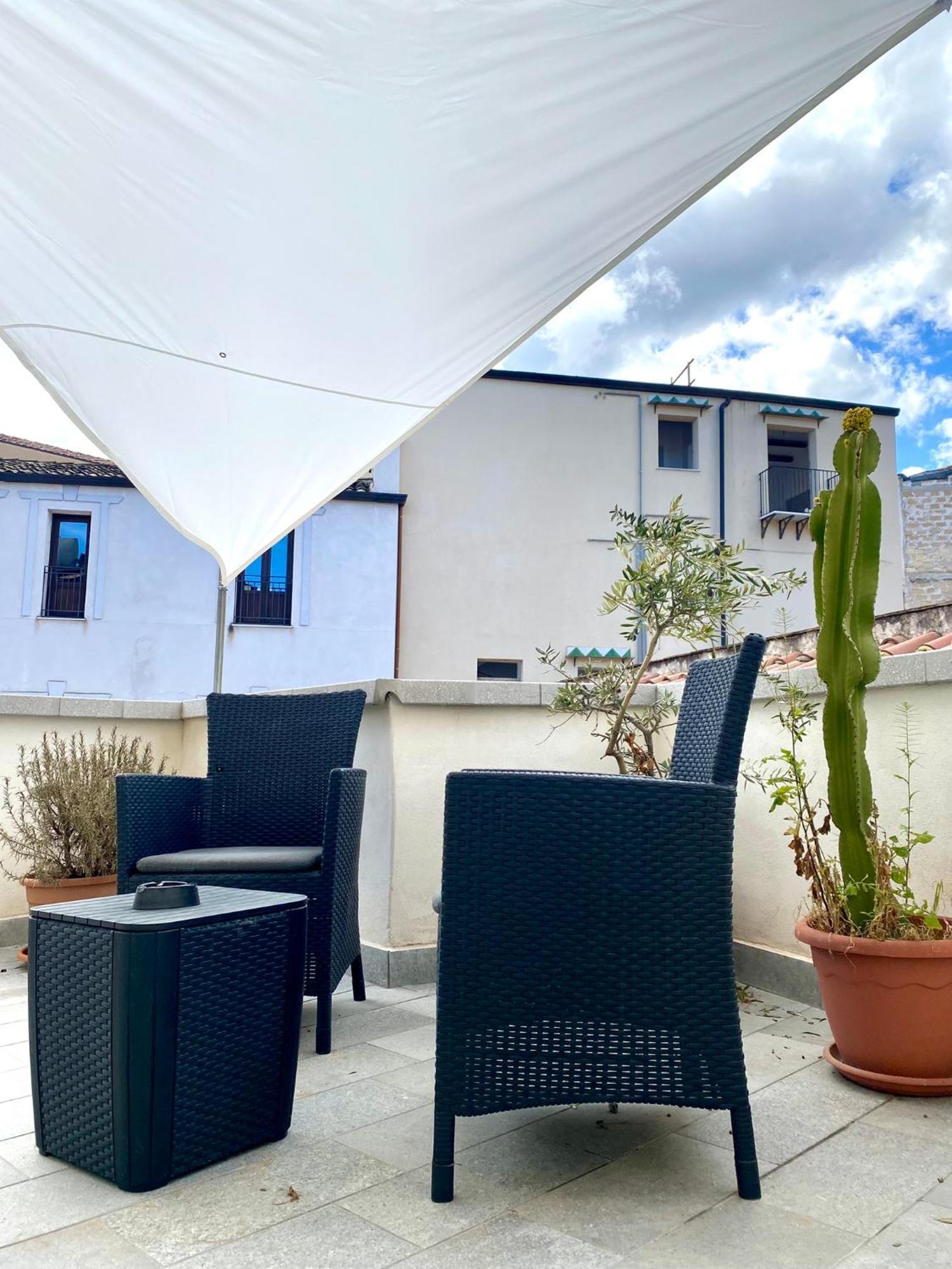 A Casa Di Alex Apartment Palermo Exterior photo